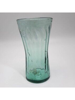 Green Ribbed Hand Blown Glass Tumbler With Bubbles Made In Mexico B. Tovar Y Hno